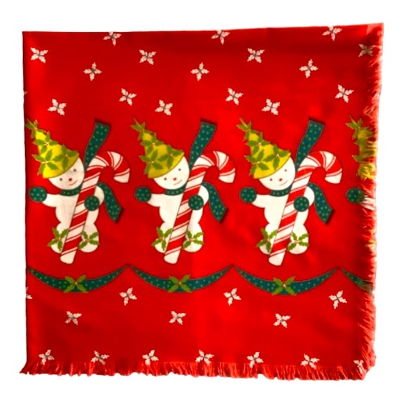 ⛄️ Cute red vintage snowmen table cloth 34 x 34”. - Picture 2 of 5
